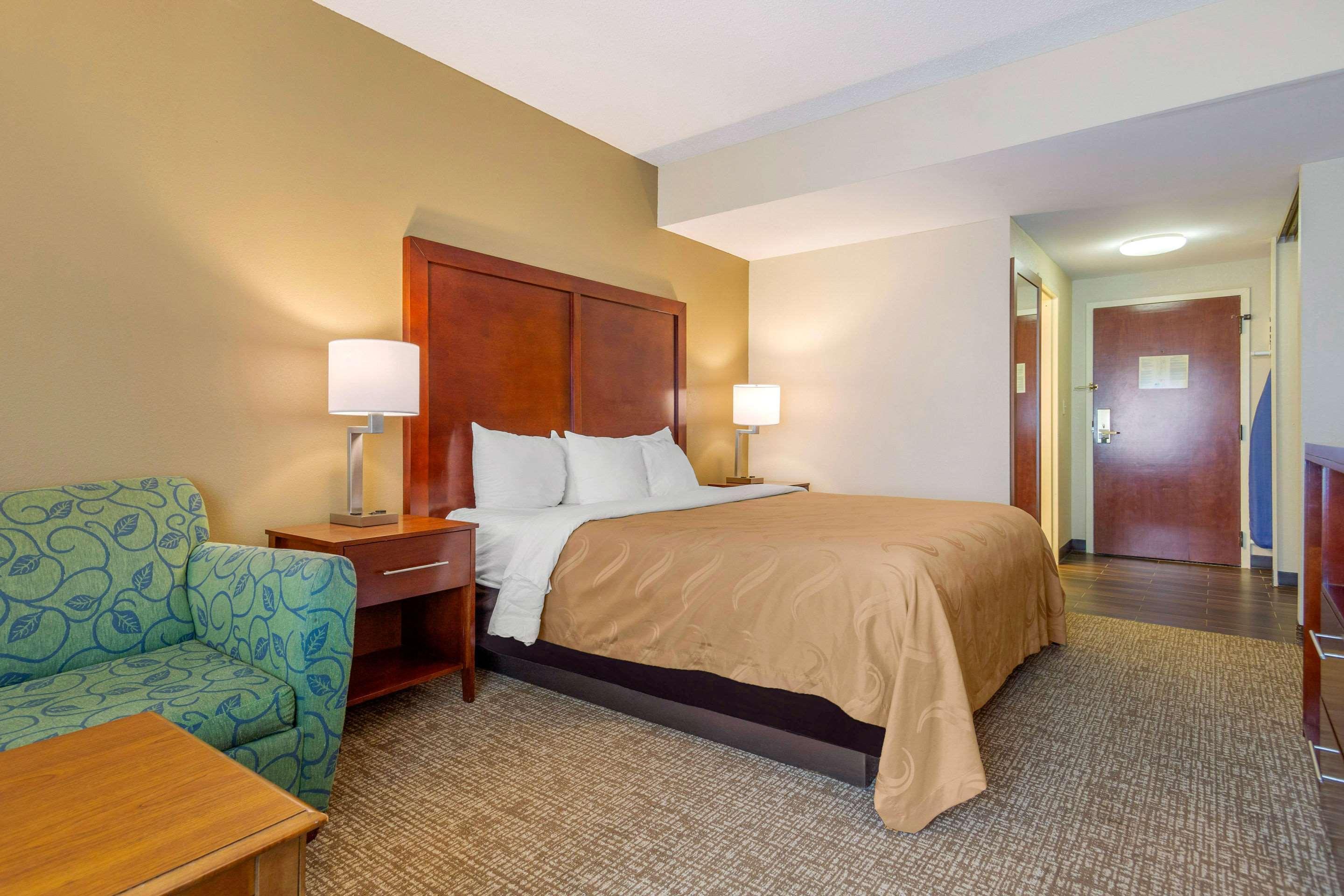 Quality Inn & Suites Olde Town Portsmouth Kültér fotó