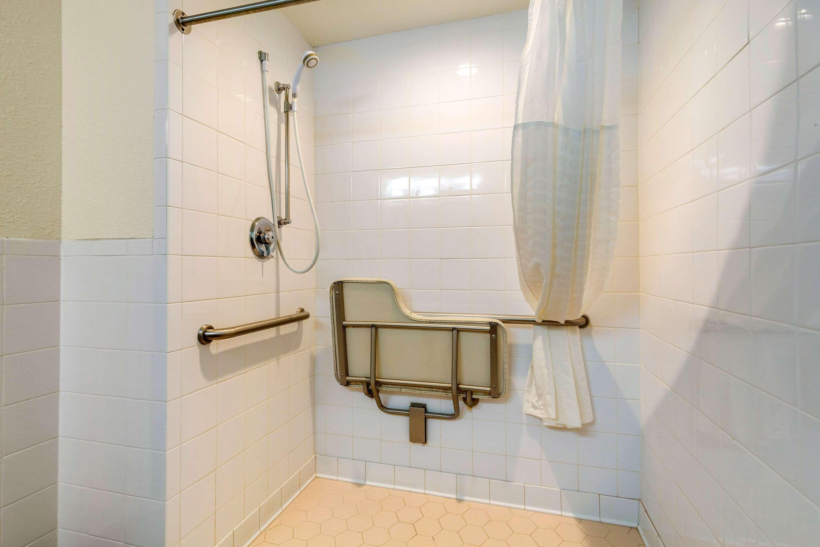 Quality Inn & Suites Olde Town Portsmouth Kültér fotó