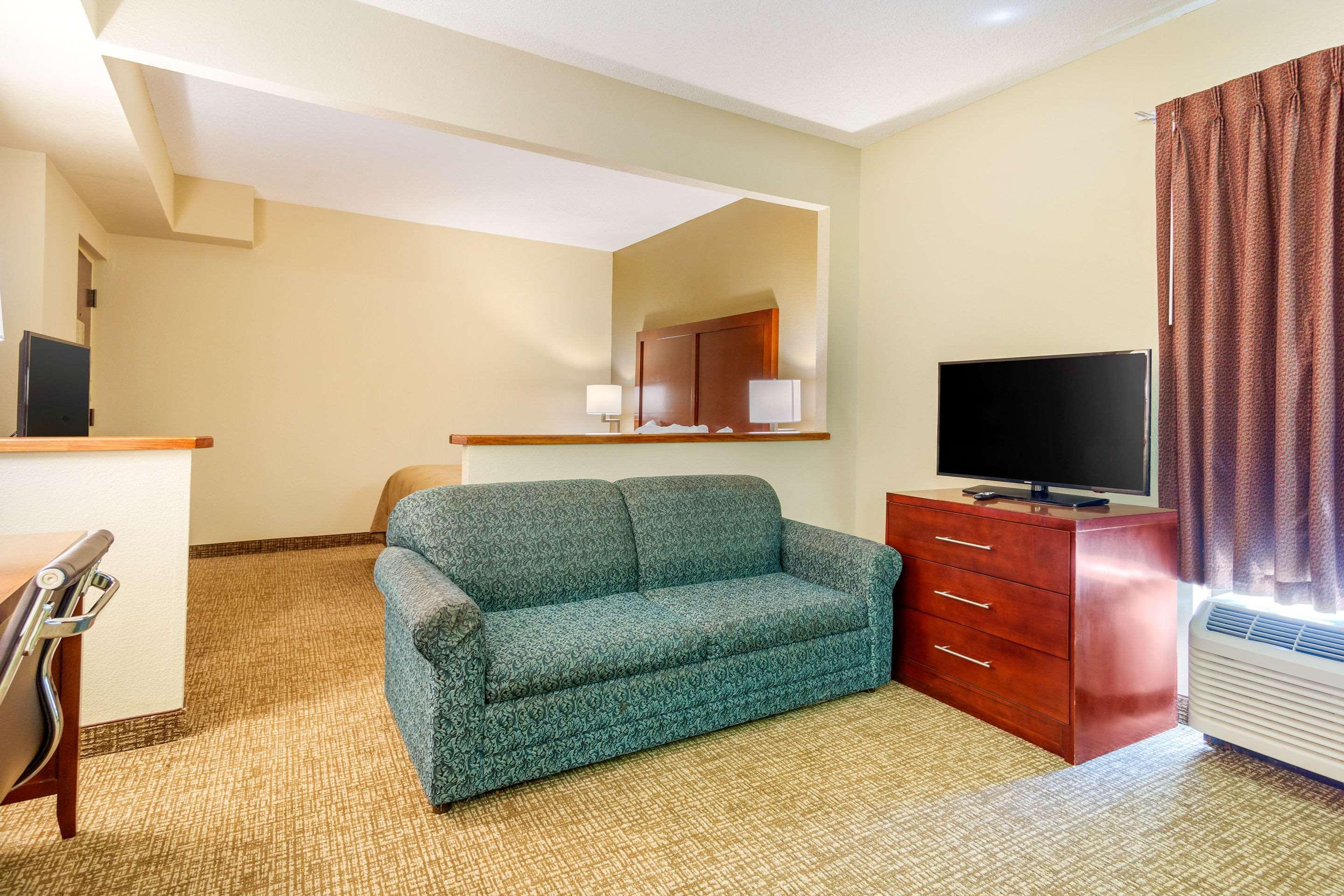 Quality Inn & Suites Olde Town Portsmouth Kültér fotó