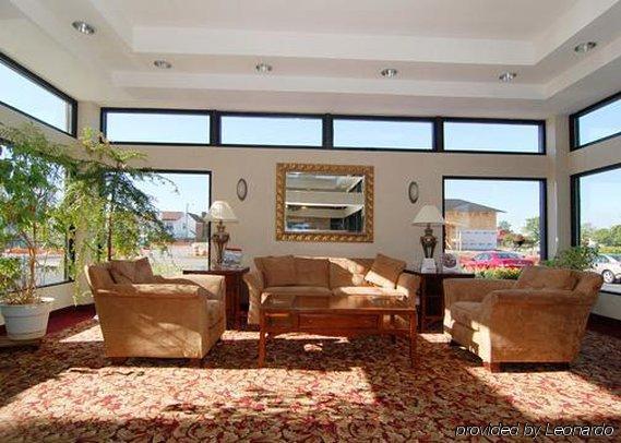 Quality Inn & Suites Olde Town Portsmouth Beltér fotó